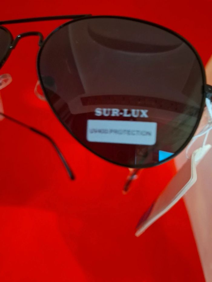 Lunettes de soleil Sur-Lux neuves avec étiquettes protection 400CE - photo numéro 2
