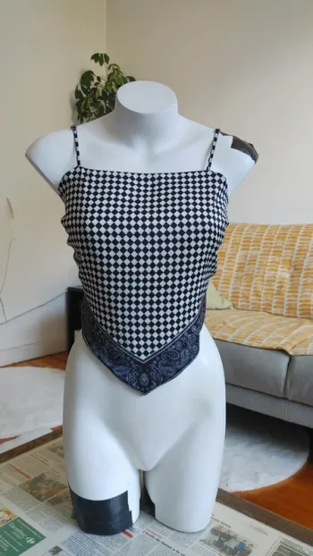 Top foulard à nouer dans le dos damier
