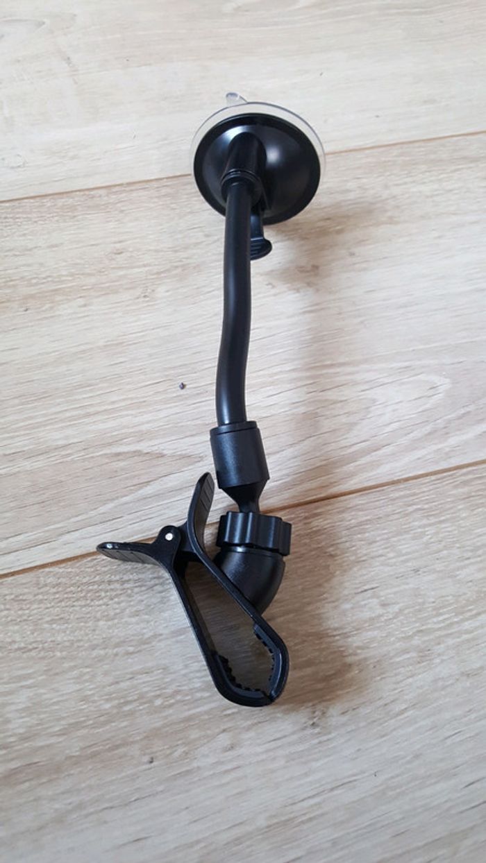 Support voiture universel - photo numéro 2