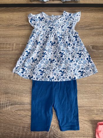 Ensemble fleuri bleu