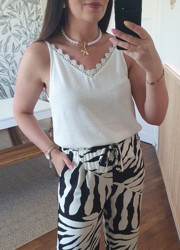 Top Alex blanc avec dentelle effet lin
Taille S/M (taille grand)