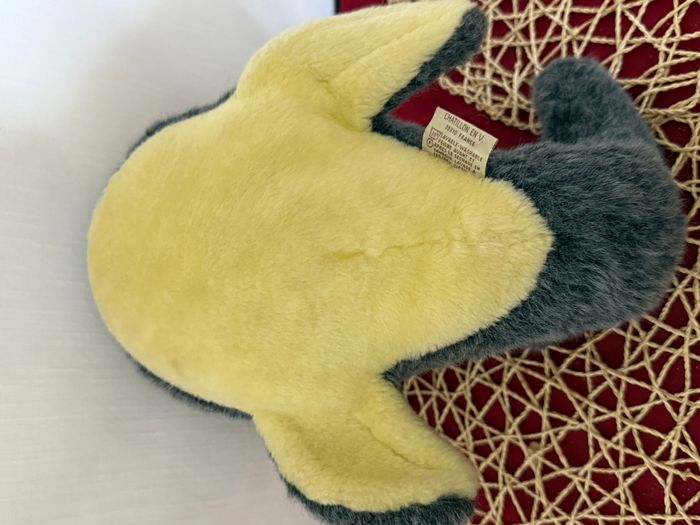 Peluche baleine MINOUCHE bleu jaune - photo numéro 6