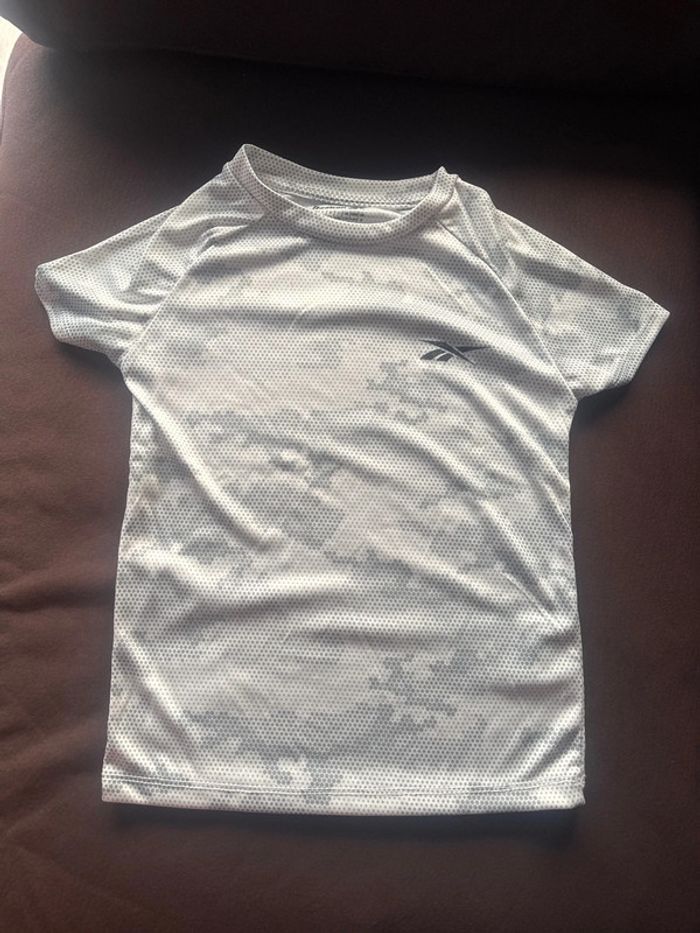 T-shirt MC Reebok garçon 4-5 ans