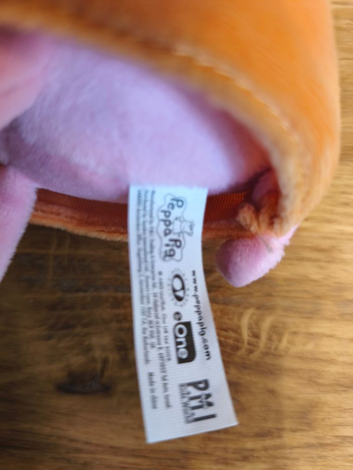 Lot de 2 peluches Peppa Pig - photo numéro 8