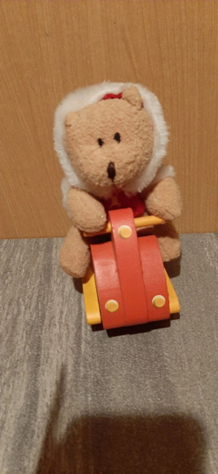 Ours dur jet ski - photo numéro 2