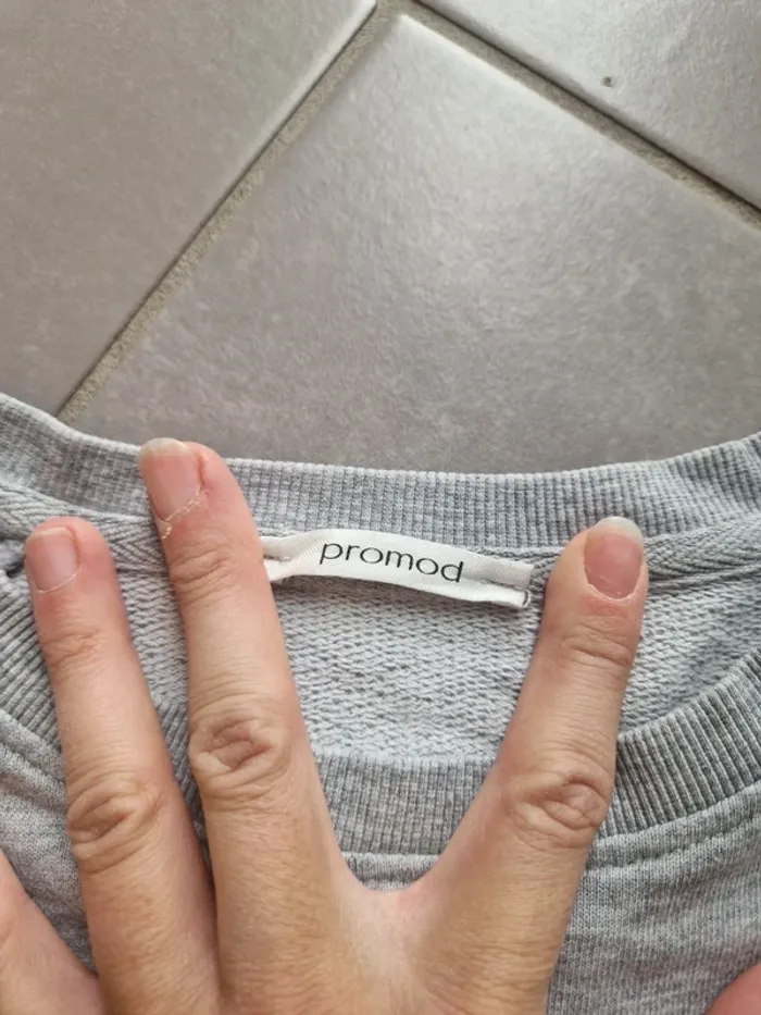 Pull femme - photo numéro 3