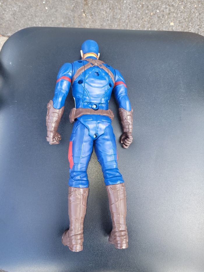 Figurine capitaine américa - photo numéro 2