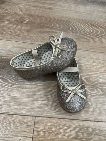 Ballerine dorées taille 20