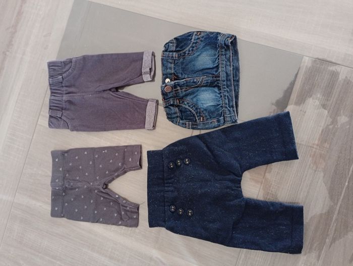 Lot de vêtements 1 mois fille - photo numéro 4