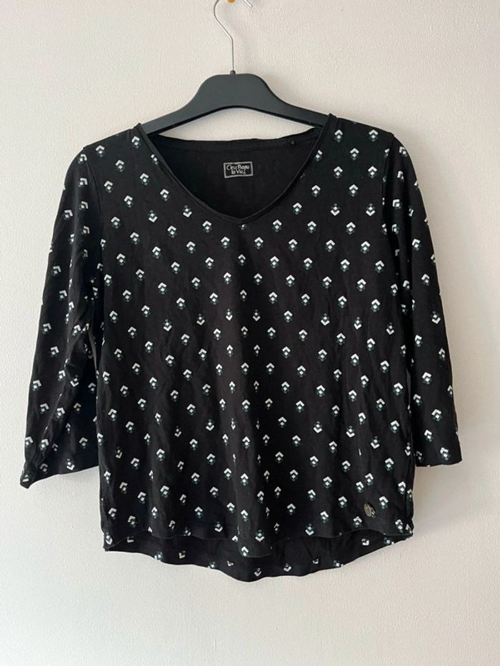 👕 Magnifique Tee-shirt c'est beau la vie Taille S 👕