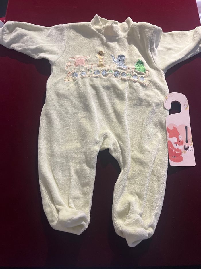 Pyjama 1 mois