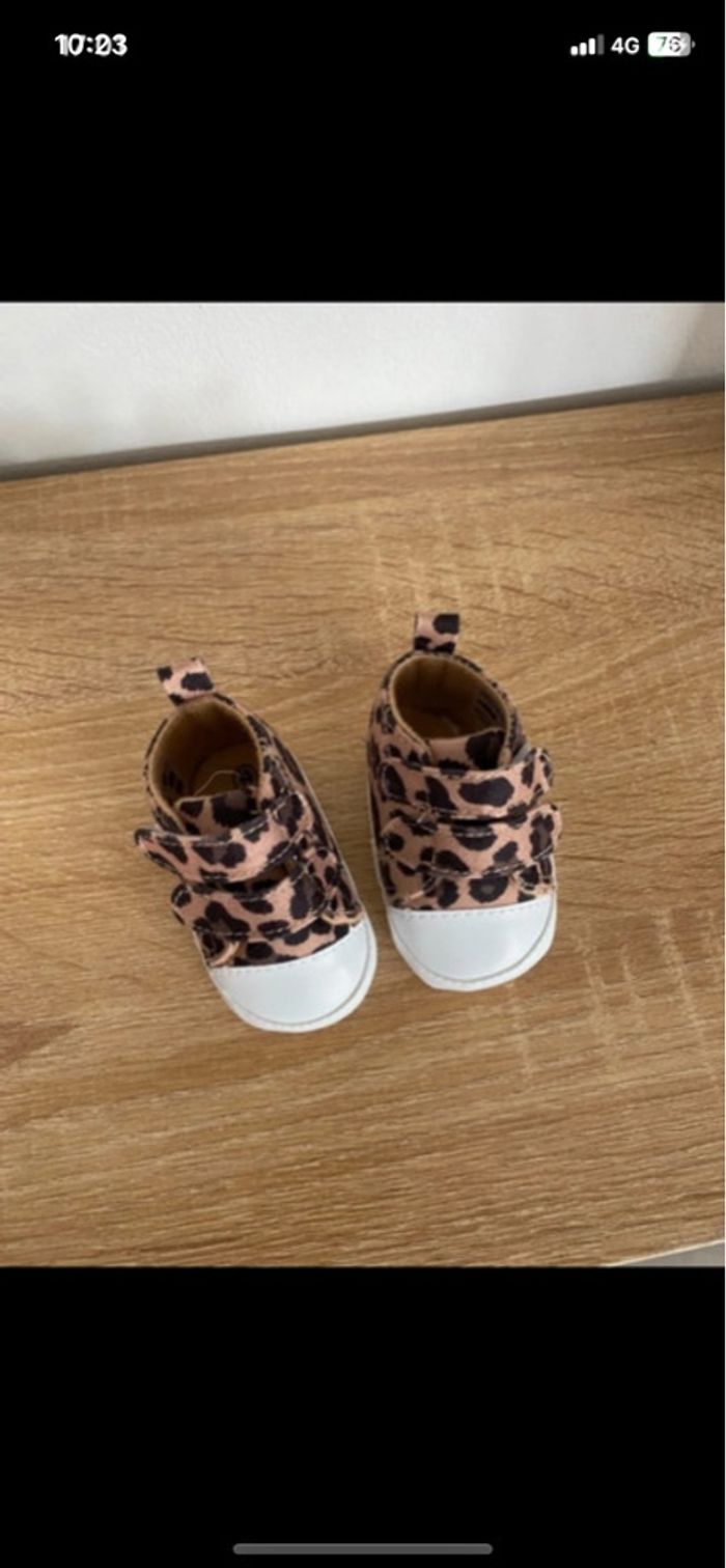Chaussure bébé fille
