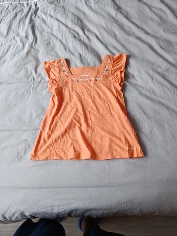 T shirt sans manches creeks taille 8ans