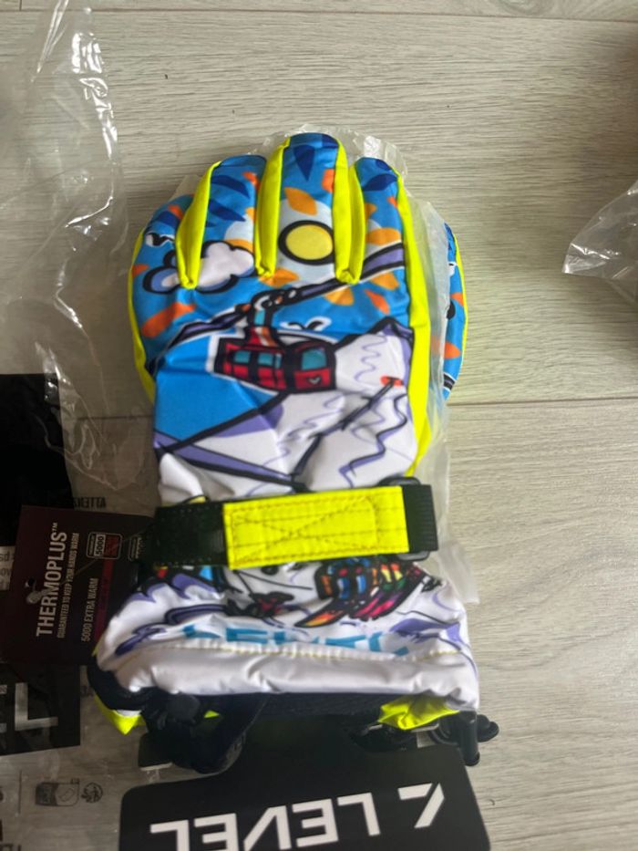 Gant de ski garçon level gloves taille 9-10 ans neuf prix boutique 42,5€ - photo numéro 2