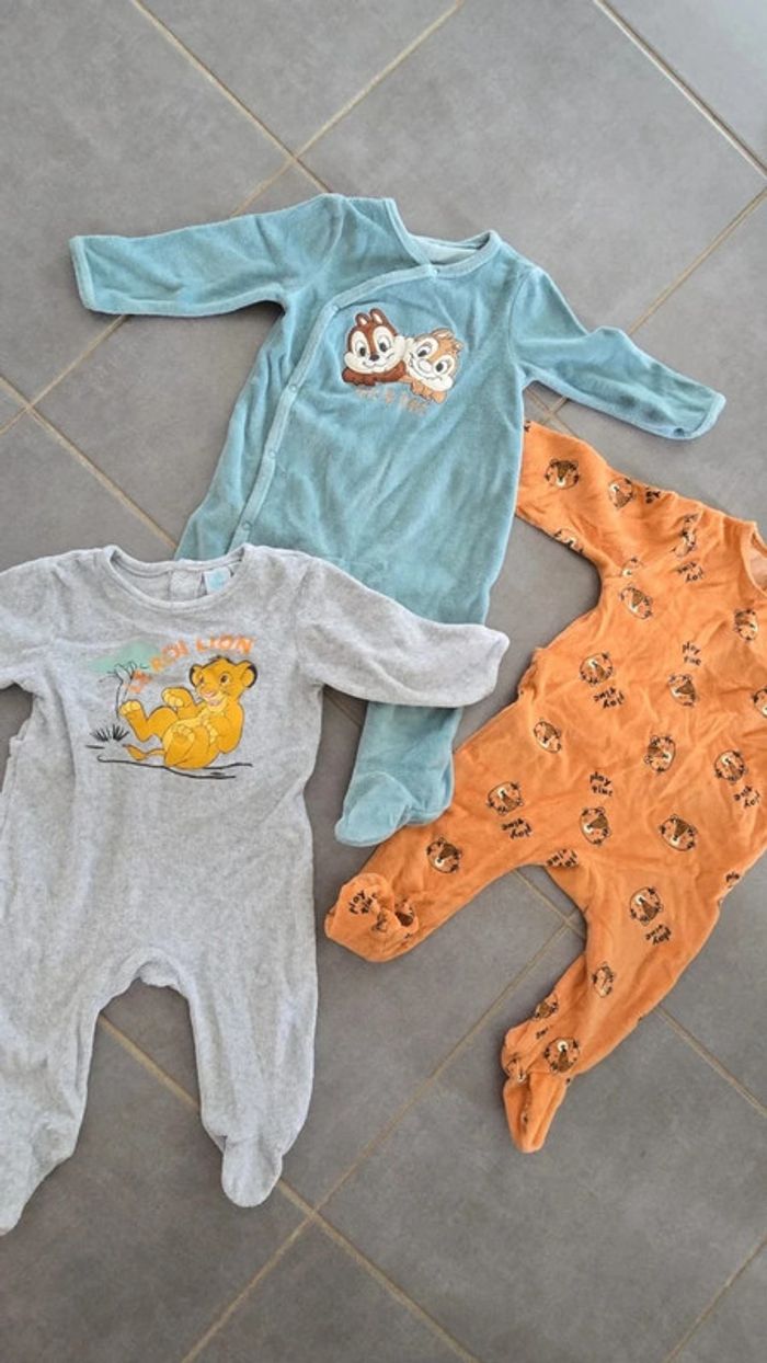 Lot de 3 pyjamas - photo numéro 2