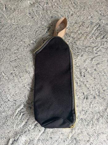 sac isotherme noir pour gourde ou petite bouteille