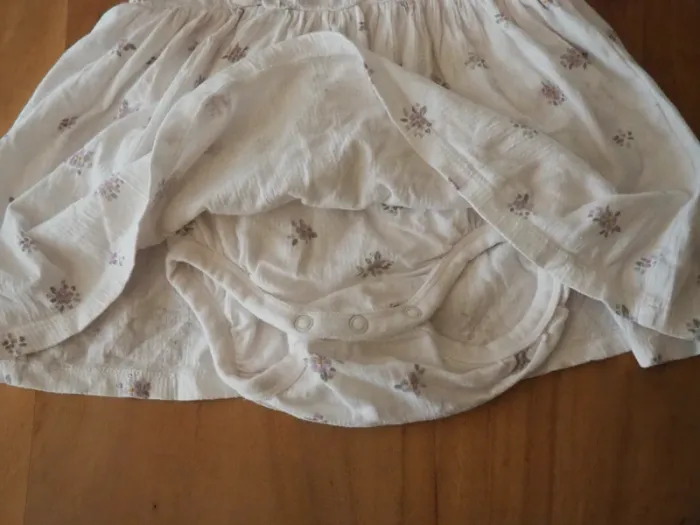 Robe H&M pour fille 68 cm - photo numéro 3