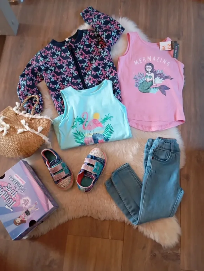 Gros Lot fille 2/3 ans 💗 jean Zara + debardeurs Primark + basket Skechers +  veste sans marque