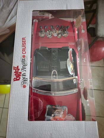 Voiture bratz rock angelz cruiser rouge