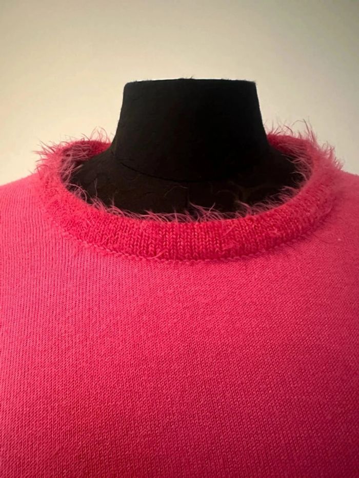 Pull rose froufrou - photo numéro 3