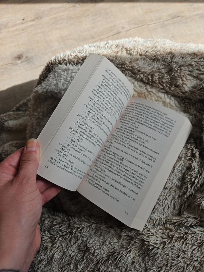 Livre - photo numéro 8