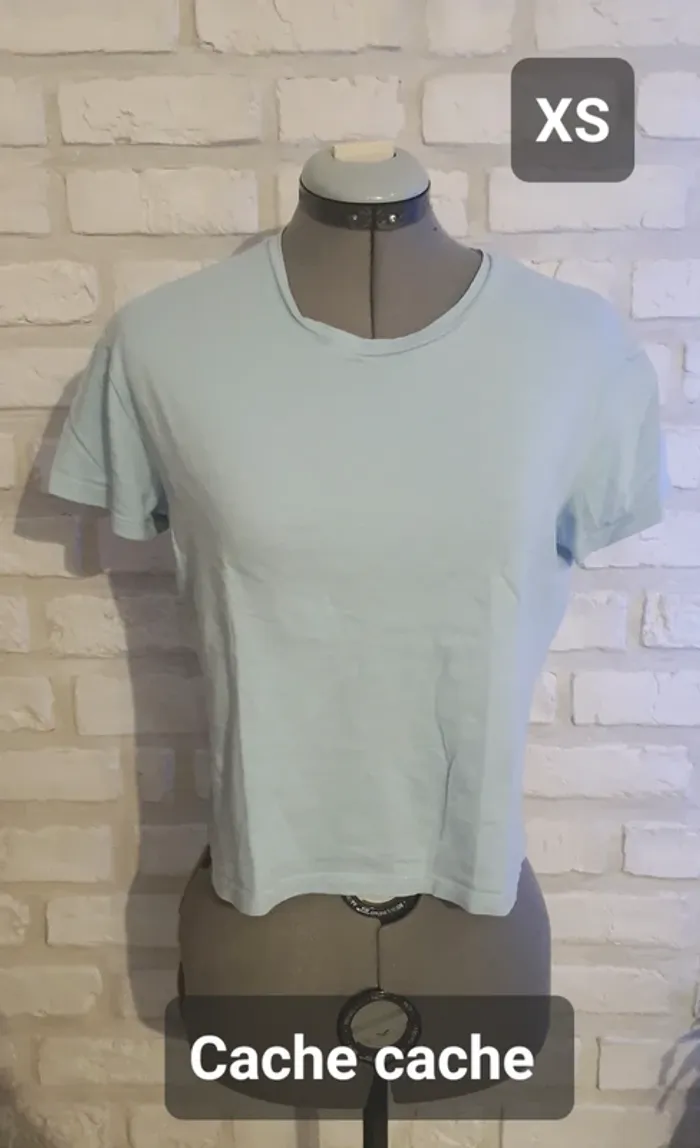 T-shirt bleu cache cache