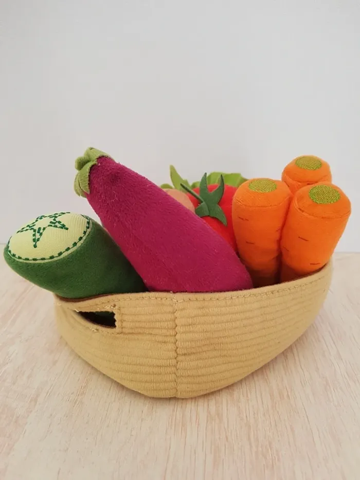 Panier en tissu et lot de légumes du potager - photo numéro 18