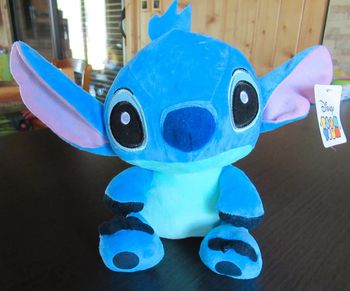 Peluche Stitch Disney neuve