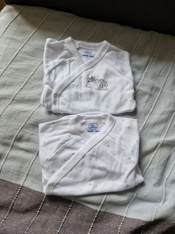 Lot bodies naissance