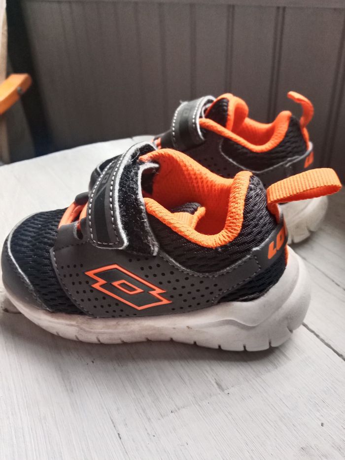 Baskets lotto en taille 20 - photo numéro 3