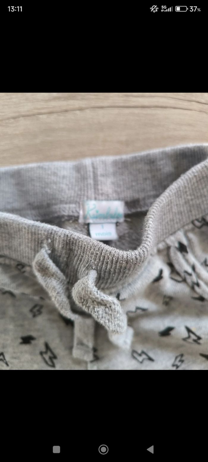 Pantalon taille 1 mois - photo numéro 3