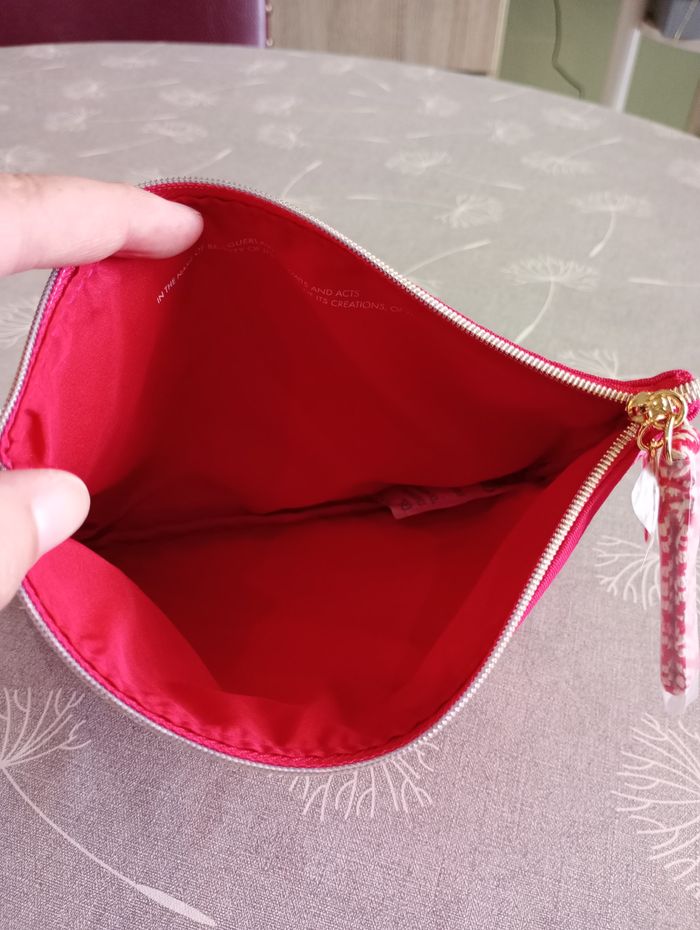 Pochette Guerlain - photo numéro 5