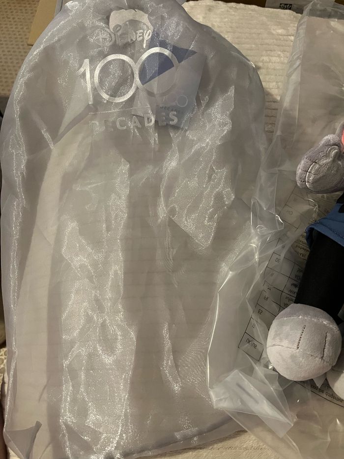 Peluche Judy Hopps Zootopie Disney 100 ans - photo numéro 2