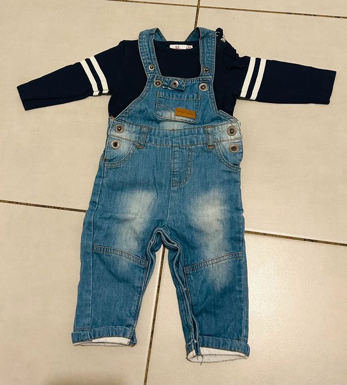 Salopette jeans + tee shirt manches longues marine 6 mois