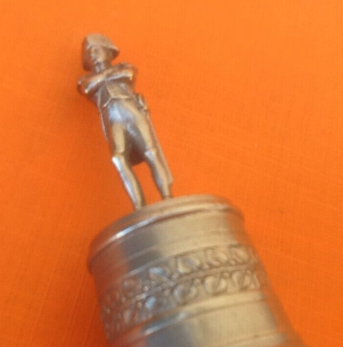 Ancien éteignoir à bougie Bronze argenté Napoléon Bonaparte - photo numéro 2