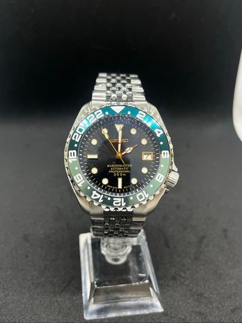 Montre custom 42 mm automatique verre saphir