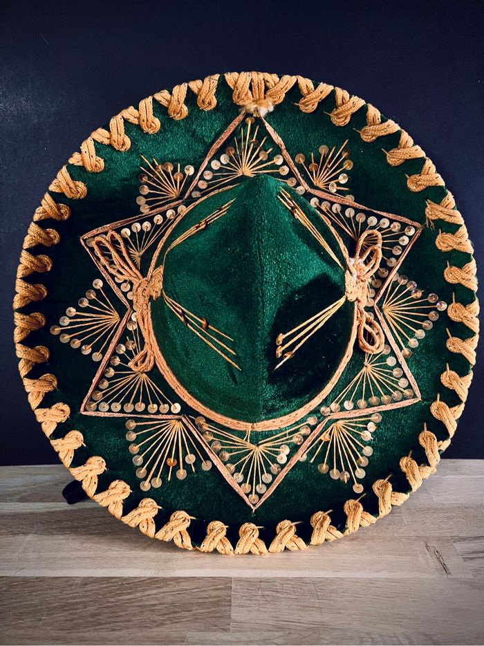 Vintage Sombrero Mexicain - Chapeau en velours Vert et Or Pigalle XXXXX - photo numéro 2