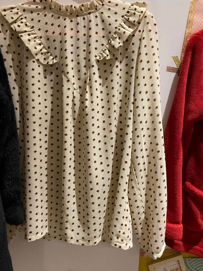 Blouse beige - photo numéro 8