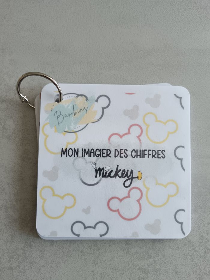 Imagier des chiffres avec Mickey