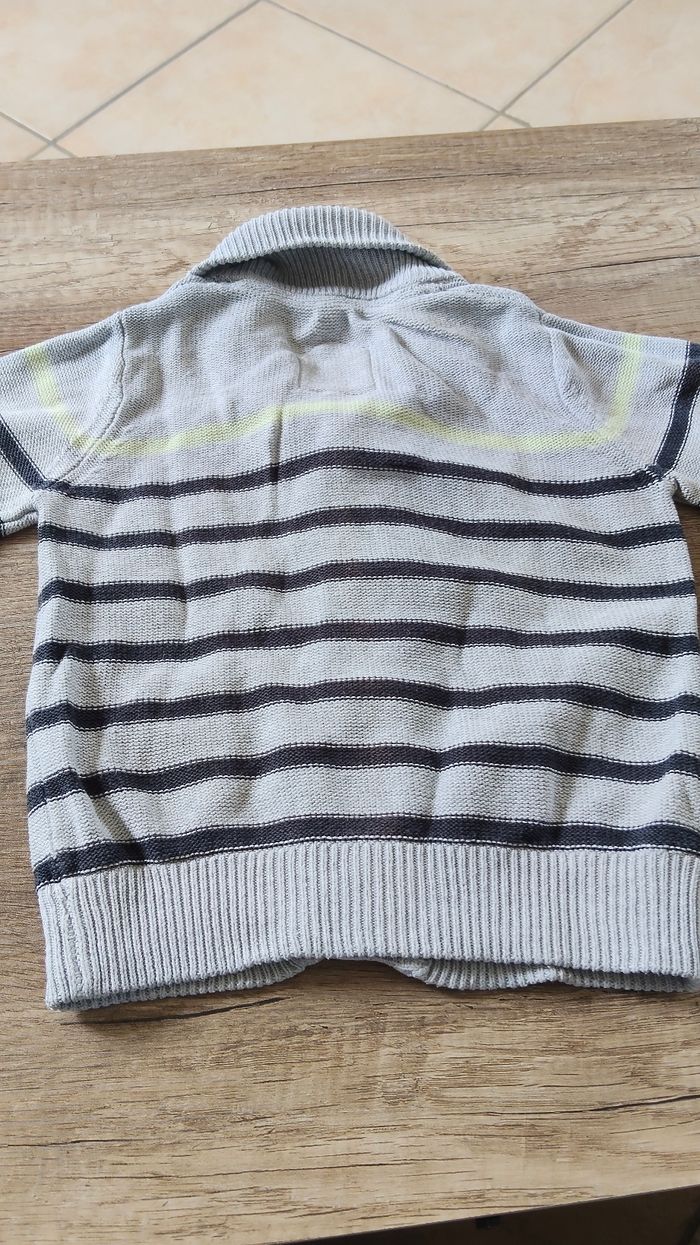 Gilet à boutons 3 ans - photo numéro 5