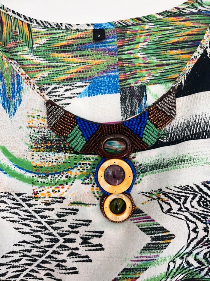 blouse d’été  col bijoux - photo numéro 2