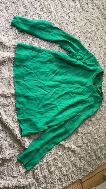 Haut Zara vert taille 40