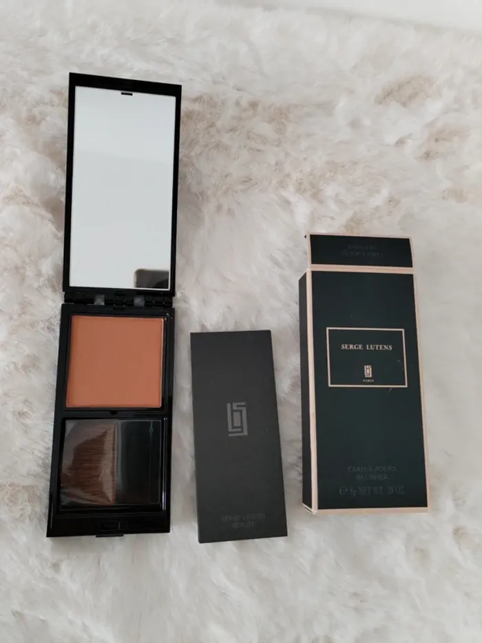 Fard à joues Serge Lutens Neuf - photo numéro 2