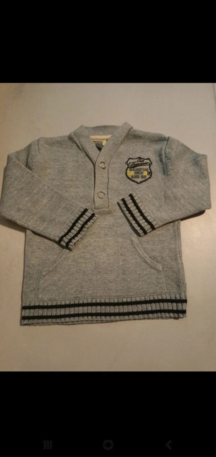 Pull 12/18 mois 86cm