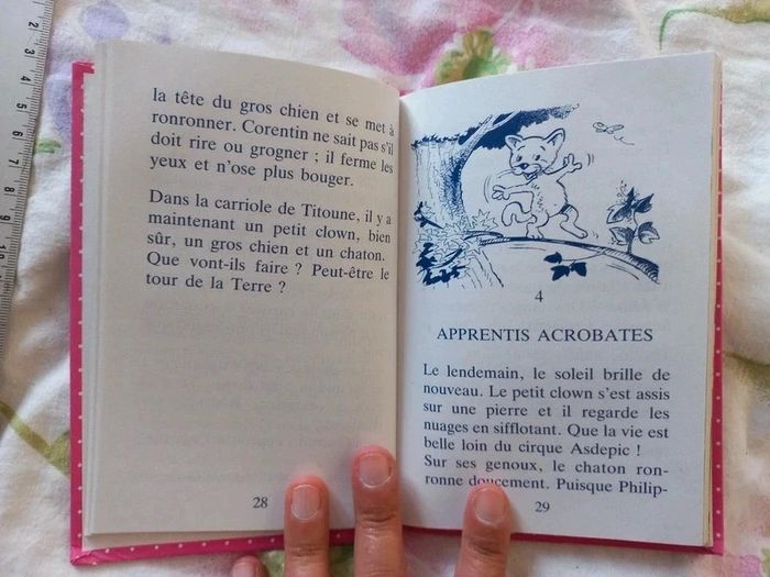 Livre Titoune le petit clown - photo numéro 5
