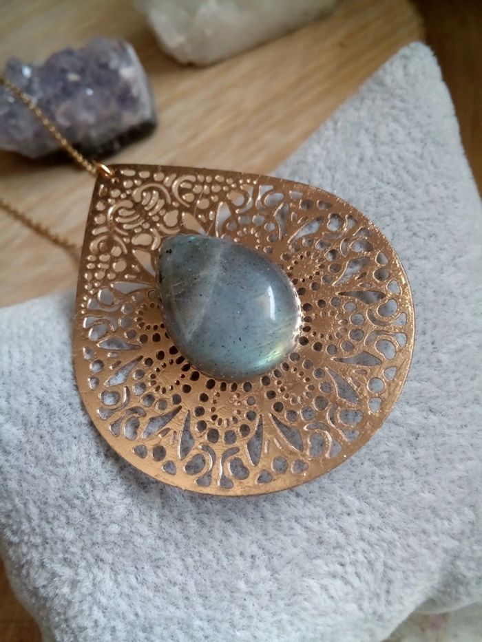 Collier goutte filigranée et sa pierre de labradorite - photo numéro 2