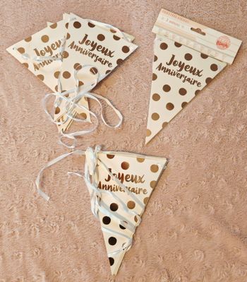 Lot de banderoles triangle