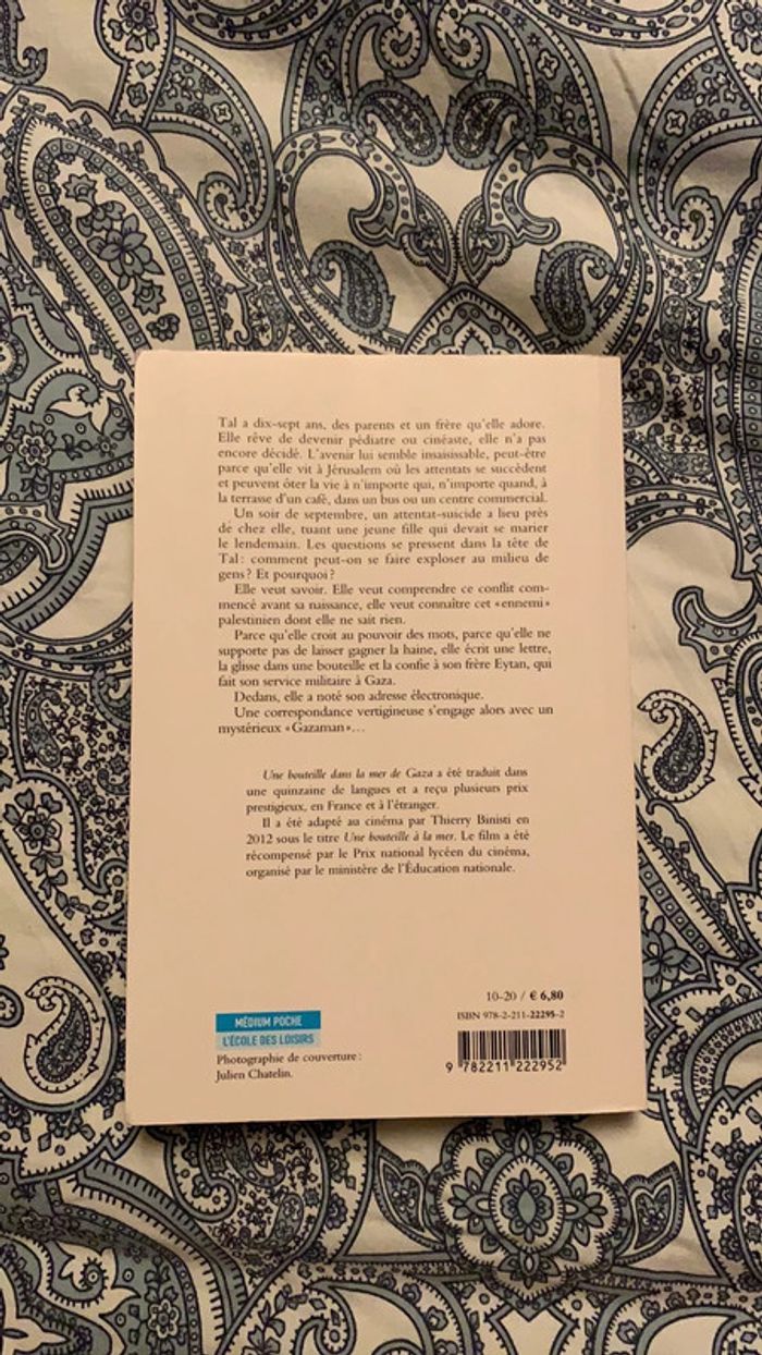 Livre Une Bouteille dans la Mer de Gaza - photo numéro 2