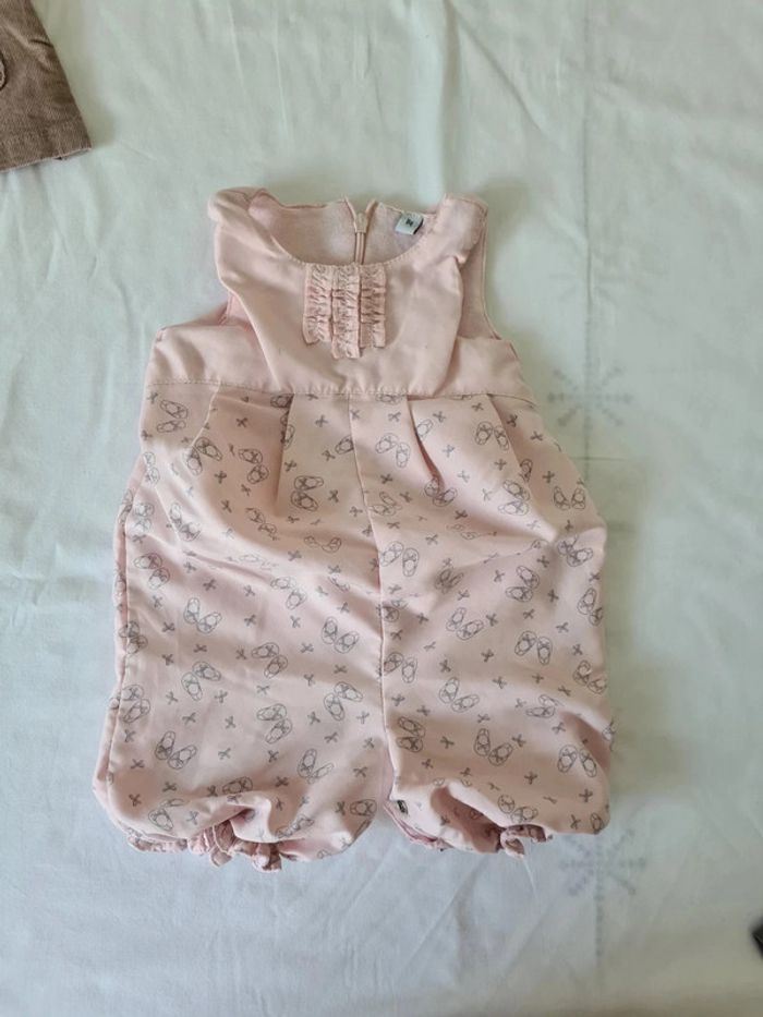 Lot vetements fille 1 mois - photo numéro 4