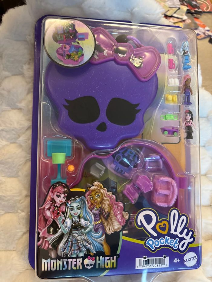 Polly pocket monster High